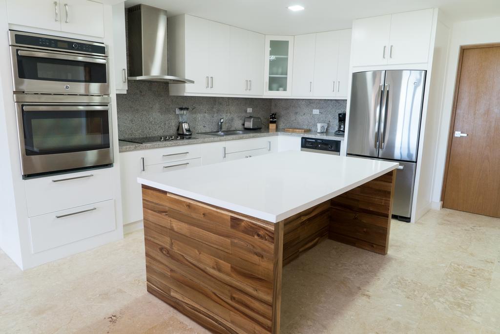 3Br / 3Ba Modern Paradise Loft Condo In Gated Community W/ Daily Housekeeping Sosua Exterior photo